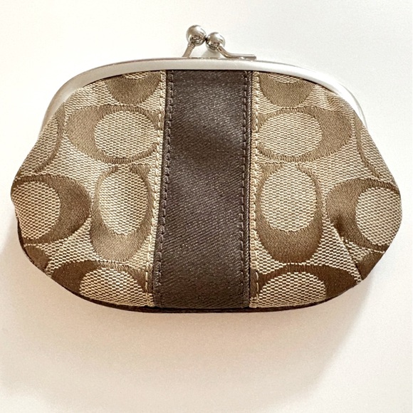 Vintage 1980s Coach Signature Khaki Stripe Kiss-Lock Coin Purse w/ Metal Clasp - Picture 1 of 16